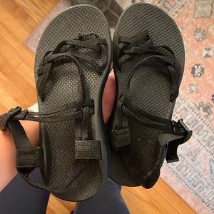 Double strap chacos